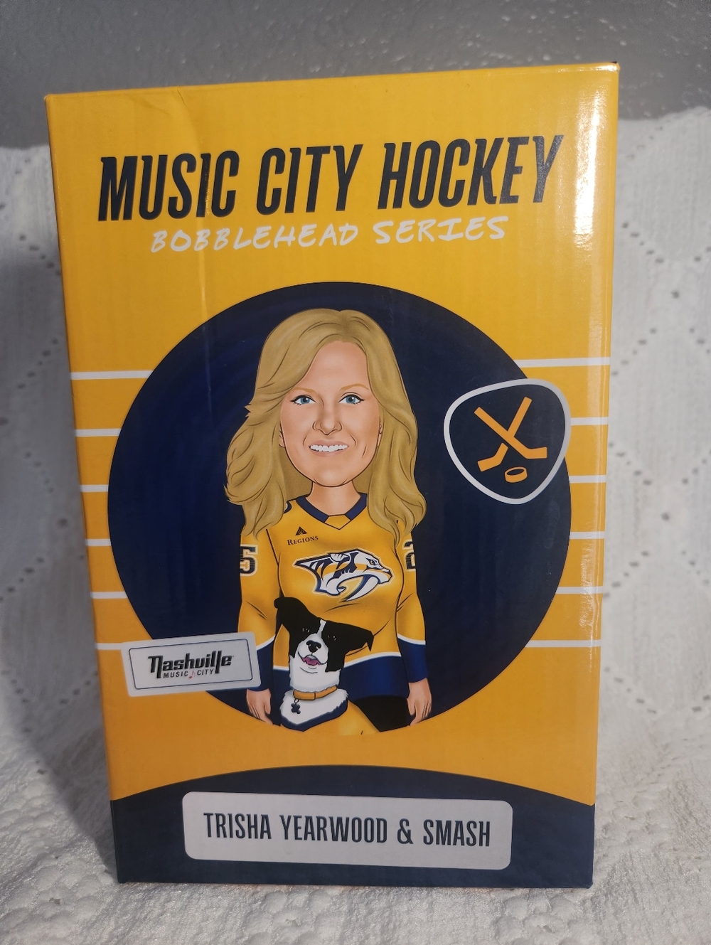 Bobblehead Trisha Yearwood & Smash Nashville Predators Music City Hockey